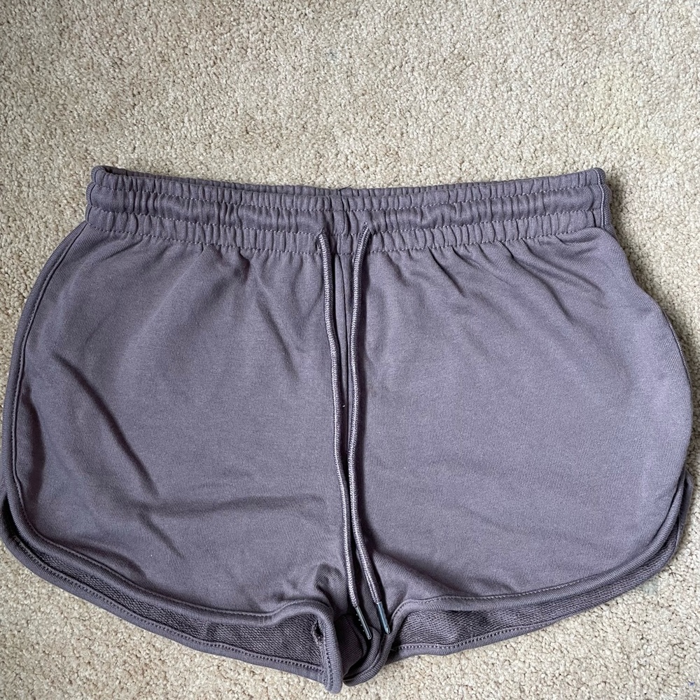 New lounge shorts, never worn. Size M, mocha brown color.